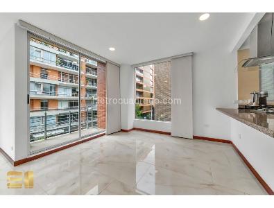 Apartamento de 3 alcobas en venta en Chico Virrey, Bogotá, 138 m² · foto 3 de 13