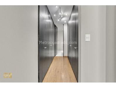 Apartamento de 2 alcobas en venta en Santa Barabara, Bogotá, 152 m² · foto 11 de 18