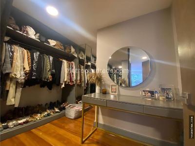 Apartamento de 3 alcobas en venta en Chico Alto, Bogotá, 250 m² · foto 12 de 18