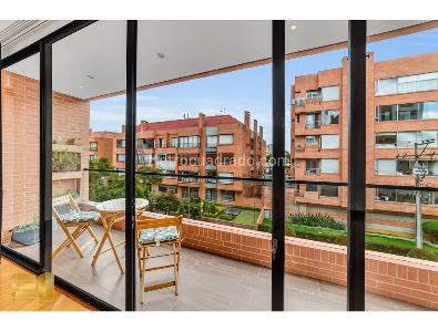 Apartamento en venta en Chico Navarra, Bogotá · foto 4 de 18