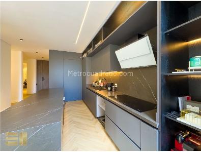 Apartamento de 3 alcobas en venta en Chico Norte, Bogotá, 165 m² · foto 5 de 19