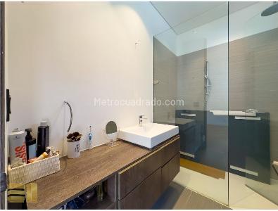 Apartamento de 3 alcobas en venta en Chico Norte, Bogotá, 165 m² · foto 6 de 19