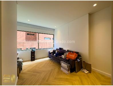 Apartamento de 3 alcobas en venta en Chico Norte, Bogotá, 165 m² · foto 8 de 19