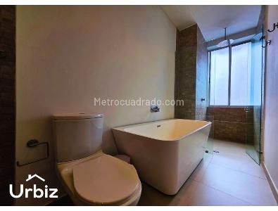 Apartamento de 3 alcobas en venta en Chico Virrey, Bogotá, 160 m² · foto 14 de 19