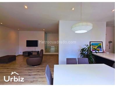Apartamento de 3 alcobas en venta en Chico Virrey, Bogotá, 160 m² · foto 2 de 19