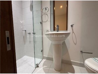 Apartamento de 4 alcobas en venta en Los Rosales, Bogotá, 350 m² · foto 10 de 17