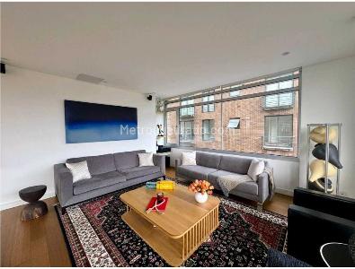 Apartamento de 1 alcoba en venta en Chico Norte, Bogotá, 155 m² · foto 7 de 20