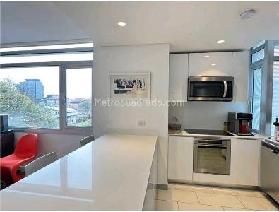 Apartamento de 1 alcoba en venta en Chico Norte, Bogotá, 155 m² · foto 2 de 20