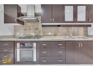 Apartamento de 3 alcobas en venta en Santa Ana Occidental, Bogotá, 138 m² · foto 6 de 11