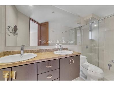 Apartamento de 3 alcobas en venta en Santa Ana Occidental, Bogotá, 138 m² · foto 8 de 11