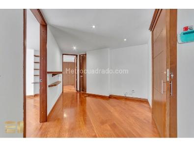 Apartamento de 3 alcobas en venta en Santa Ana Occidental, Bogotá, 138 m² · foto 9 de 11