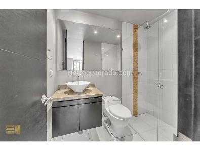 Apartamento de 2 alcobas en venta en Santa Barbara, Bogotá, 122 m² · foto 7 de 16
