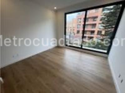 Apartamento en venta en Chico Navarra, Bogotá · foto 3 de 8