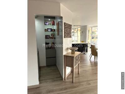 Apartamento de 4 alcobas en venta en Chico, Bogotá, 173 m² · foto 3 de 17