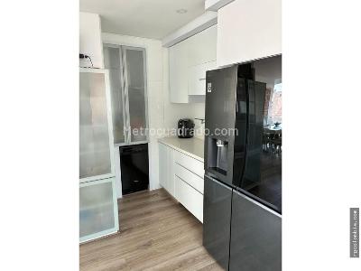 Apartamento de 4 alcobas en venta en Chico, Bogotá, 173 m² · foto 7 de 17