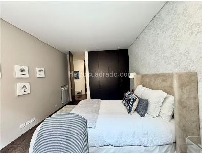 Apartamento de 3 alcobas en venta en Los Rosales, Bogotá, 327 m² · foto 12 de 16