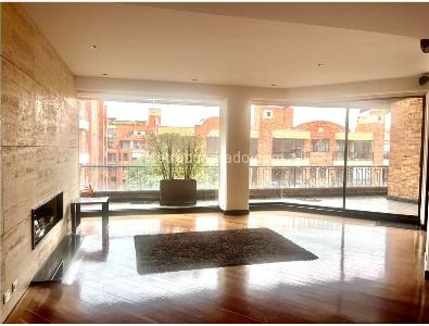 Apartamento en venta en Chico Norte, Bogotá · foto 4 de 20
