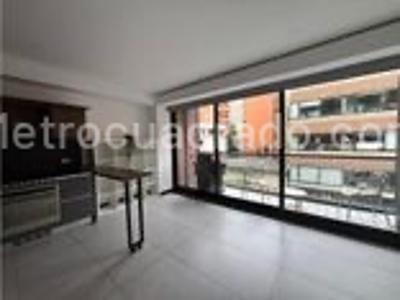 Apartamento de 2 alcobas en venta en Chico Virrey, Bogotá, 76 m² · foto 2 de 12