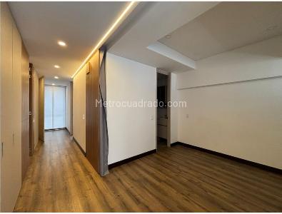 Apartamento de 2 alcobas en venta en Chico Virrey, Bogotá, 76 m² · foto 10 de 12