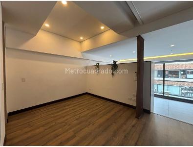 Apartamento de 2 alcobas en venta en Chico Virrey, Bogotá, 76 m² · foto 12 de 12