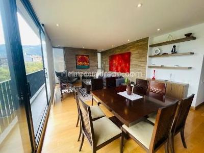 Apartamento en venta en Chico Norte, Bogotá · foto 3 de 20