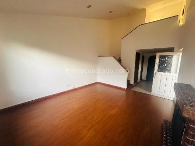 Casa de 3 alcobas en venta en Villas Del Prado, Bogotá, 138 m² · foto 9 de 11