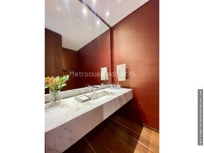 Apartamento de 3 alcobas en venta en Chico Alto, Bogotá, 355 m² · foto 11 de 20