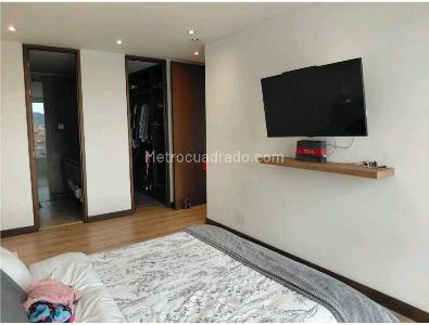 Apartamento de 3 alcobas en venta en San Patricio, Bogotá, 137 m² · foto 16 de 16