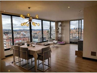 Apartamento de 3 alcobas en venta en San Patricio, Bogotá, 137 m² · foto 5 de 16