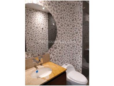 Apartamento de 3 alcobas en venta en San Patricio, Bogotá, 137 m² · foto 9 de 16