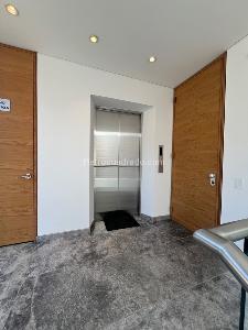 Apartamento de 2 alcobas en venta en Santa Barbara Alta, Bogotá, 189 m² · foto 16 de 20