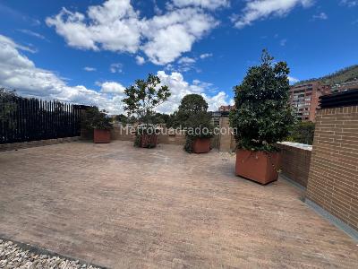 Apartamento de 2 alcobas en venta en Santa Barbara Alta, Bogotá, 189 m² · foto 19 de 20