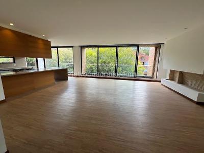 Apartamento en venta en Santa Barbara Alta, Bogotá · foto 2 de 20