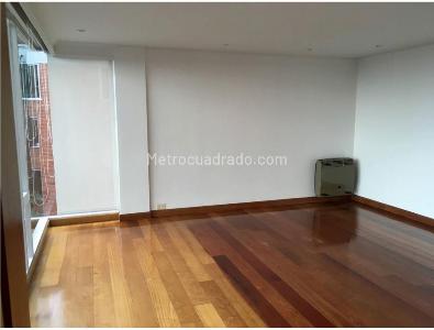 Apartamento de 3 alcobas en venta en Los Rosales, Bogotá, 245 m² · foto 19 de 20