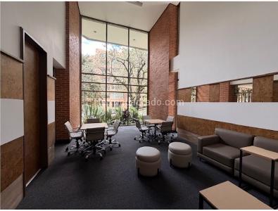Apartamento de 3 alcobas en venta en Chico, Bogotá, 295 m² · foto 19 de 20