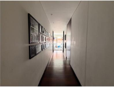 Apartamento de 3 alcobas en venta en Chico, Bogotá, 295 m² · foto 5 de 20