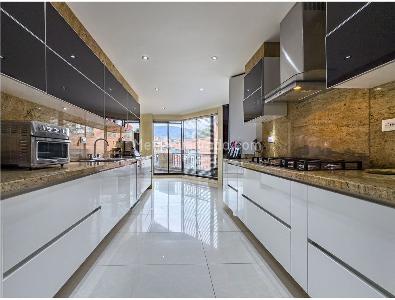 Apartamento en venta en Chico Navarra, Bogotá · foto 10 de 20