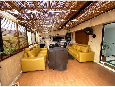 Apartamento de 4 alcobas en venta en Santa Barbara, Bogotá, 250 m² · foto 11 de 17