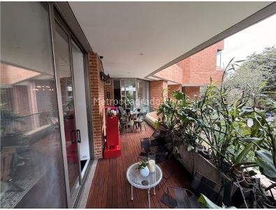 Apartamento en venta en Cabrera Chico, Bogotá · foto 3 de 19