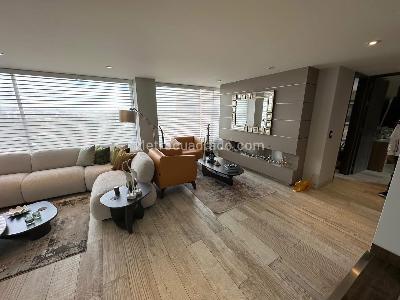 Apartamento de 3 alcobas en venta en Santa Barbara Alta, Bogotá, 190 m² · foto 5 de 19