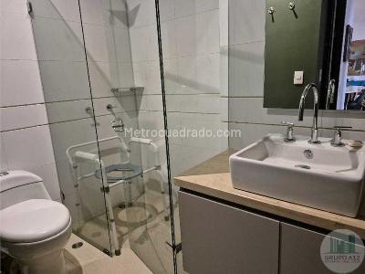 Apartamento de 2 alcobas en venta en Chico Virrey, Bogotá, 111 m² · foto 19 de 19