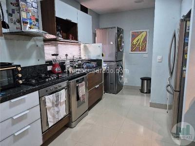 Apartamento de 2 alcobas en venta en Chico Virrey, Bogotá, 111 m² · foto 7 de 19