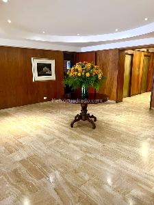 Apartamento en venta en El Nogal, Bogotá · foto 4 de 19