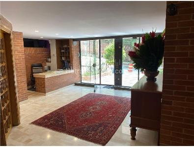 Apartamento en venta en Los Rosales, Bogotá · foto 18 de 19