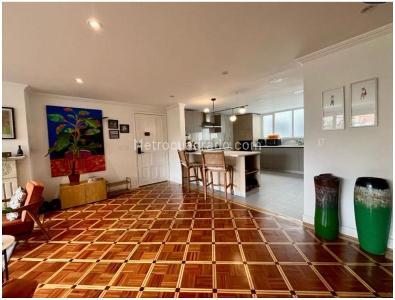 Apartamento en venta en Chico, Bogotá · foto 6 de 8