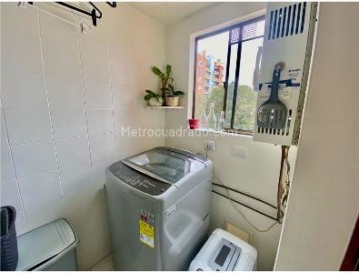 Apartamento en venta en Los Rosales, Bogotá · foto 9 de 19