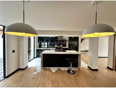 Casa en venta en Alhambra, Bogotá · foto 2 de 17
