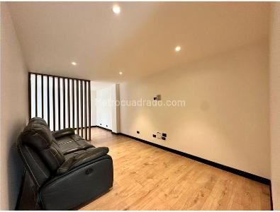 Casa en venta en Alhambra, Bogotá · foto 4 de 17