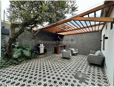 Casa de 3 alcobas en venta en Alhambra, Bogotá, 385 m² · foto 3 de 17