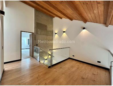 Casa de 3 alcobas en venta en Alhambra, Bogotá, 385 m² · foto 8 de 17